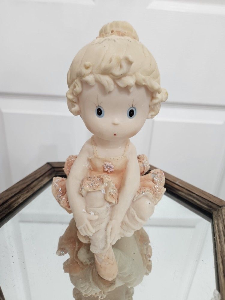 Ballerina Vintage Resin Figurine Shelf Sitter Blonde Hair Orange Dress Endearing
slimmycat