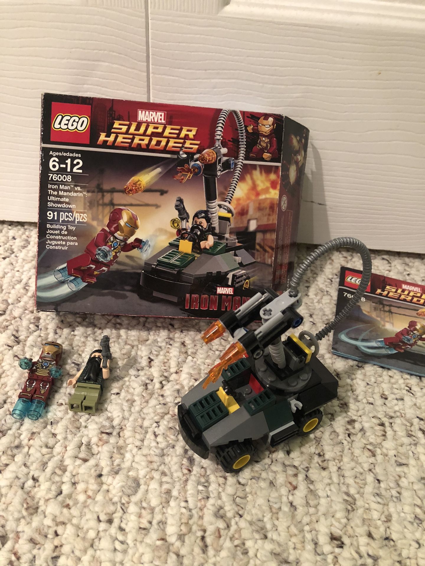 MARVEL SUPER HEROS Iron Man vs The Mandarin: Ultimate Showdown Lego set (2013)