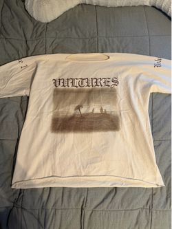 Vultures V1 longsleeve