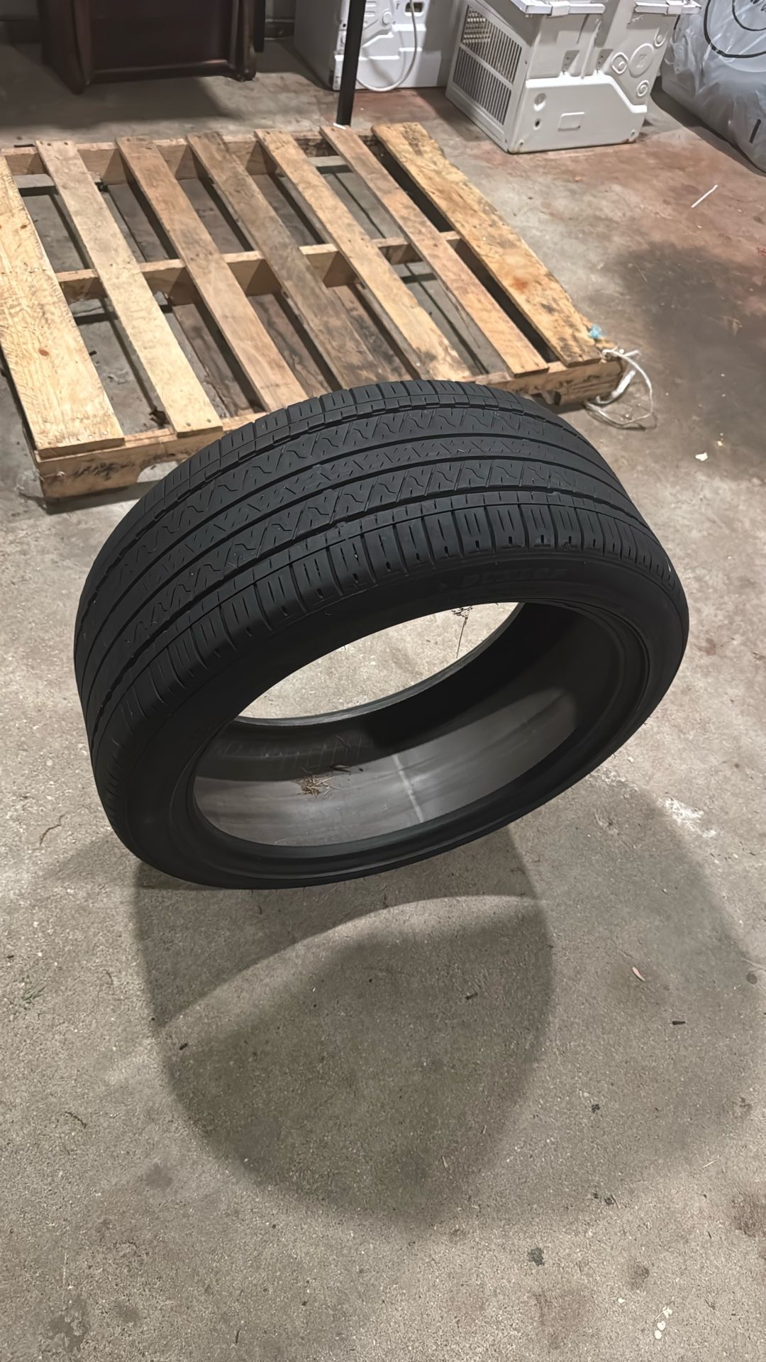 245/40RF19 A/S Tire