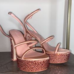 Embellished Pink Platform Heels. Fit 7