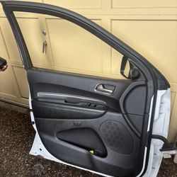 2019 Dodge Durango Door (parts Only)