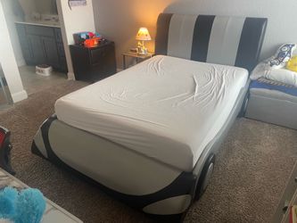 Full size Bed set (gray and black)