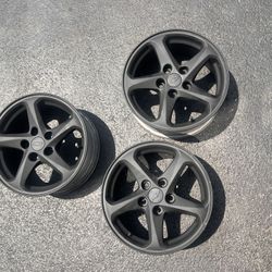 3 black alloy rims