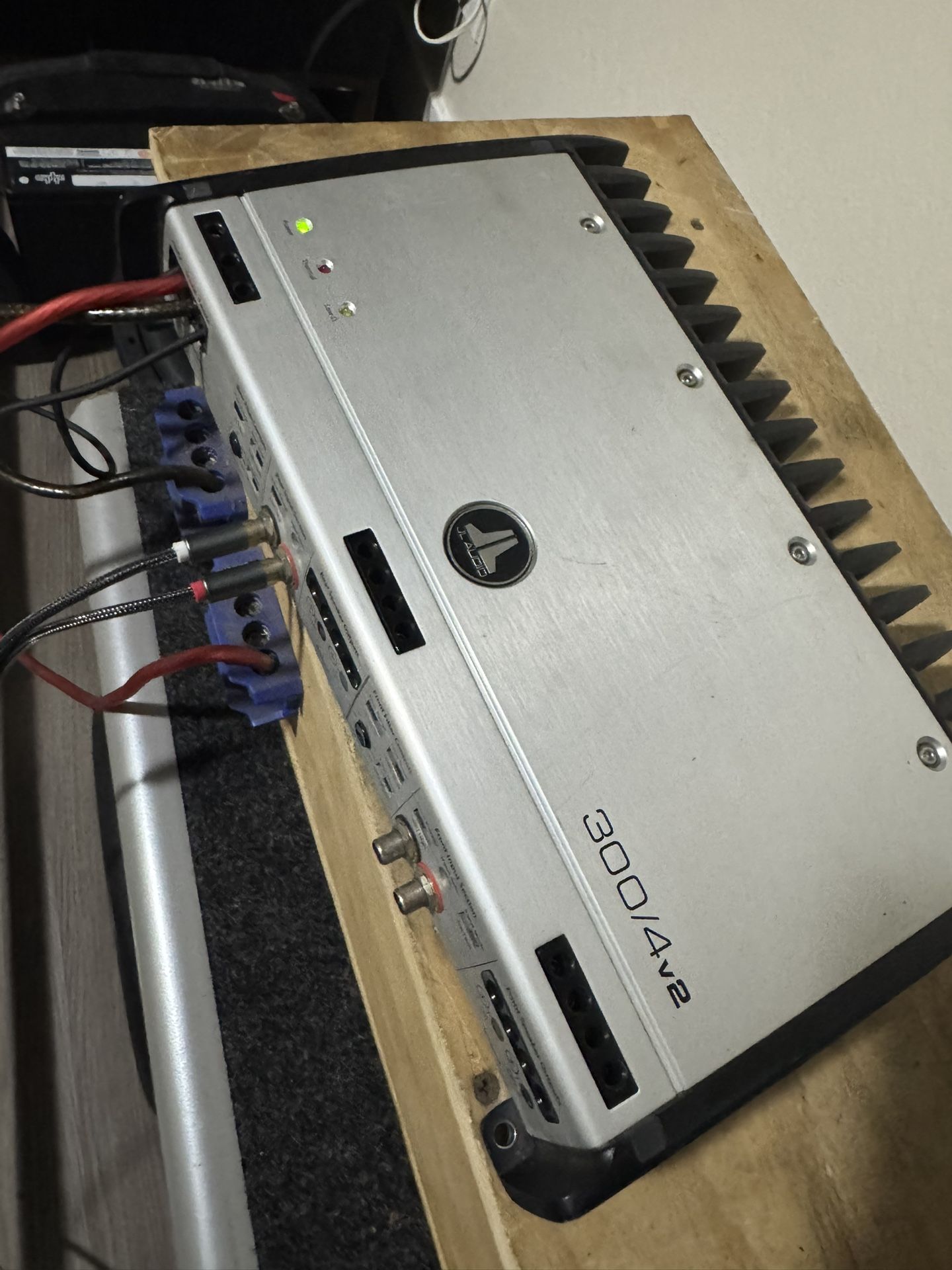 300/4 Jl Audio