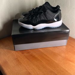 Jordan 11 Low Space Jam