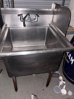 Prep Sink w/ Splash Guard