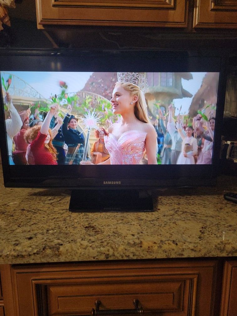 24 " Samsung TV
