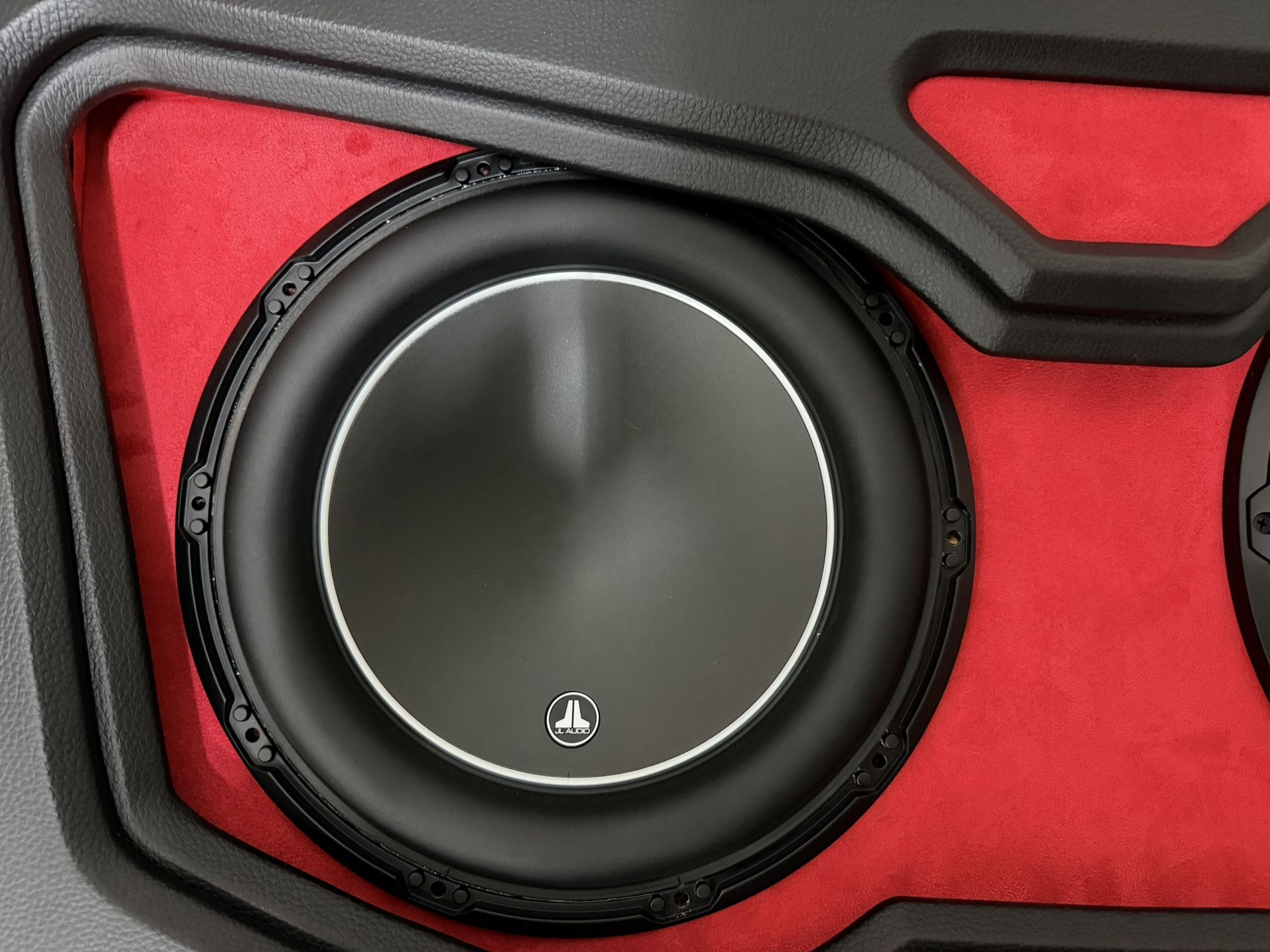 JL Audio 12W6v3 Subwoofers