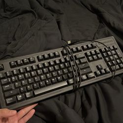 Steelseries Apex 100 keyboard