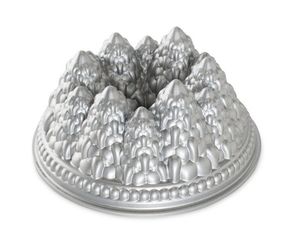 New Nordic Ware Pine Forest Bundt Pan 