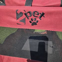 Pet Carrier In Very Good Condition 