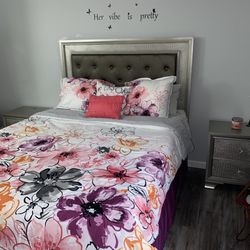 Queen Bedroom Set 