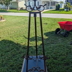 Large Picture Frame Stand