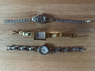 Lot Of 3 Nice Looking Ladies Watches. 7” To 7 1/4 Inch Wrist. Extra Links Included  