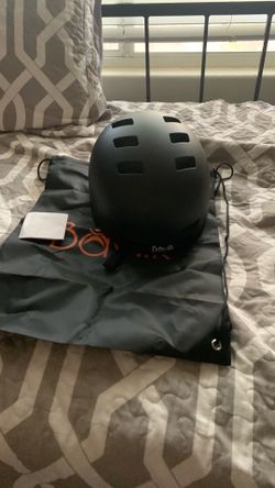 Bicycle/Skateboarding Helmet-New