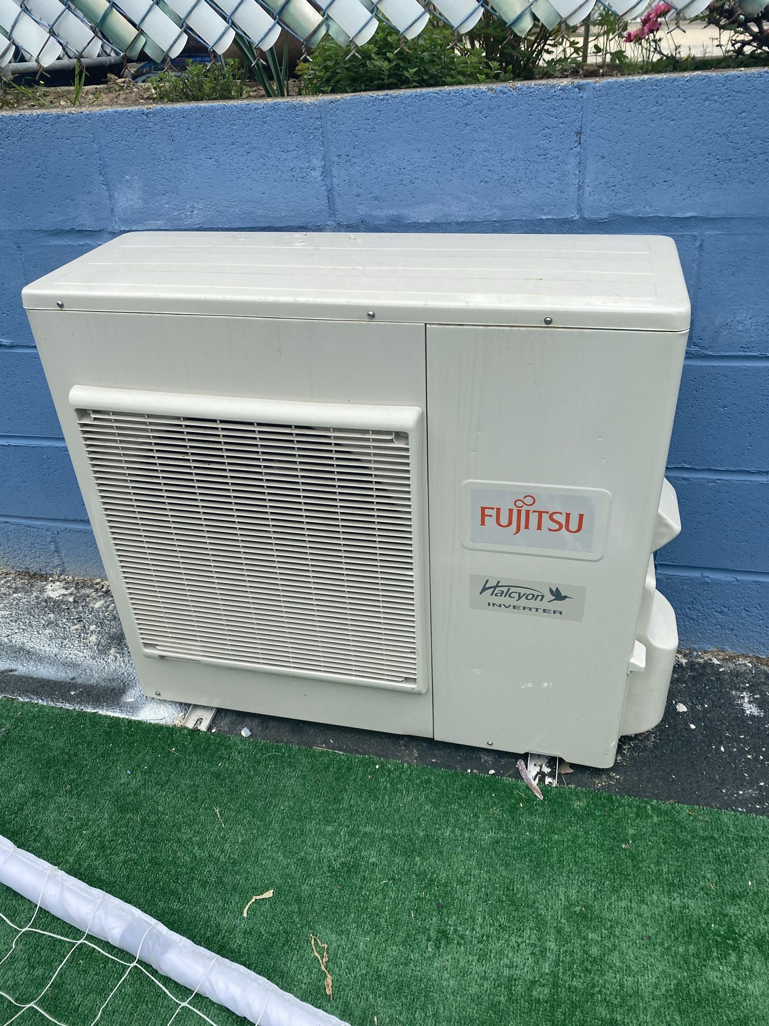 Fujitsu Outdoor Unit (only)