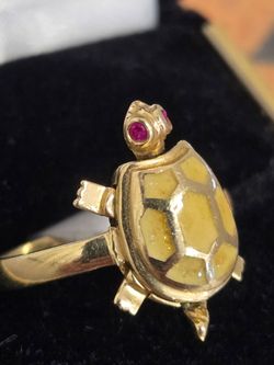 14kt Gold Turtle Ring with Ruby Stone and Enamel Shell