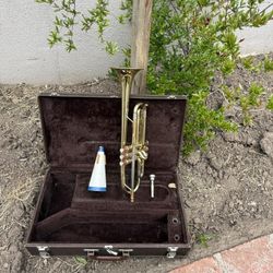 Gorgeous 💕💕💕 Getzen 300 Series Trumpet-Advanced Student Grade-Made In the USAg