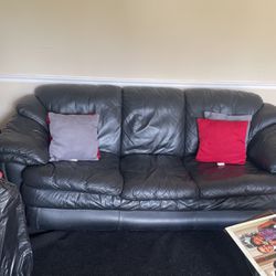 Real Leather Sofa Set 300 Or Best Offer 
