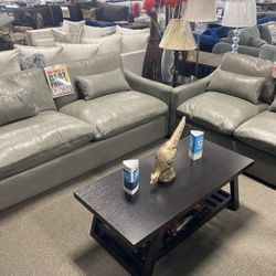 Leather Sofa And Loveseat 💛💙 $3,899! Easy Financing! $10 Down! 90 Days Same As Cash! NO CREDIT NEEDED ♥️ 