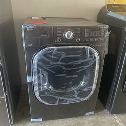 New LG Gas Dryer 7.4 Cubic Feet 