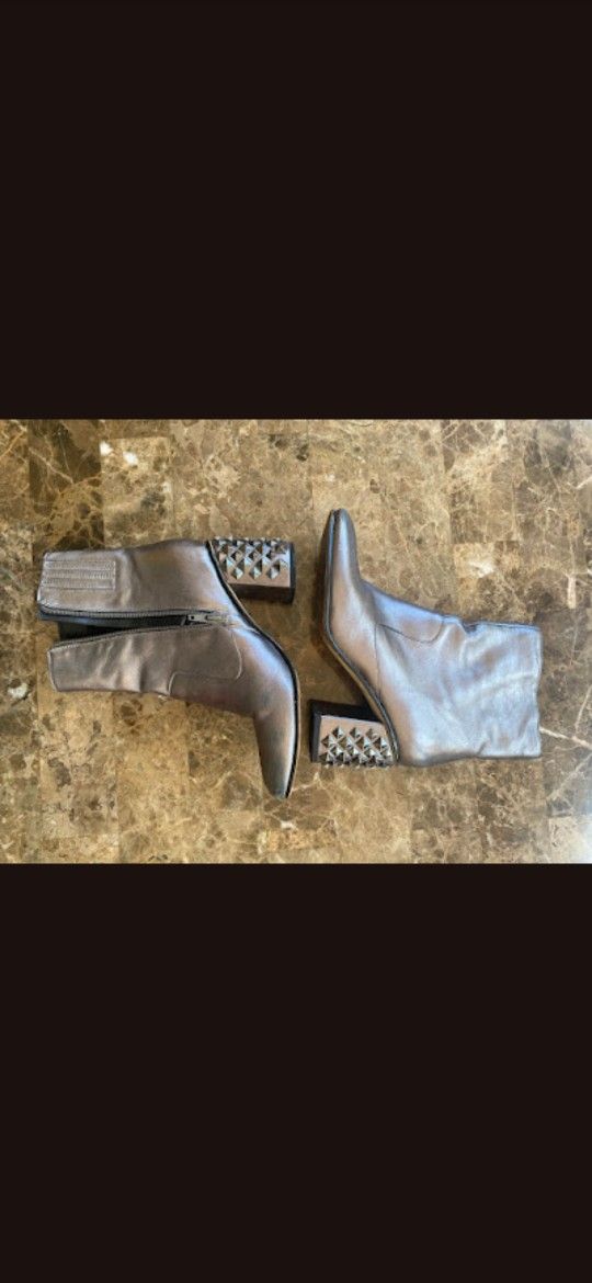 Wonen's Silver And Grey Courts Studded Black Ankle Boots