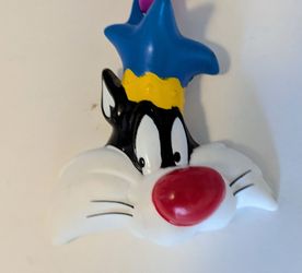 Sylvester Looney Tunes  Keychain Clip Charm  Vintage Plastic 5.5 x 3