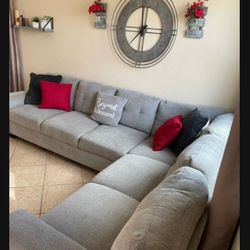 Beautiful Grey sectional couch from COSTCO