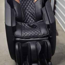 Massage Chair $800 Obo 