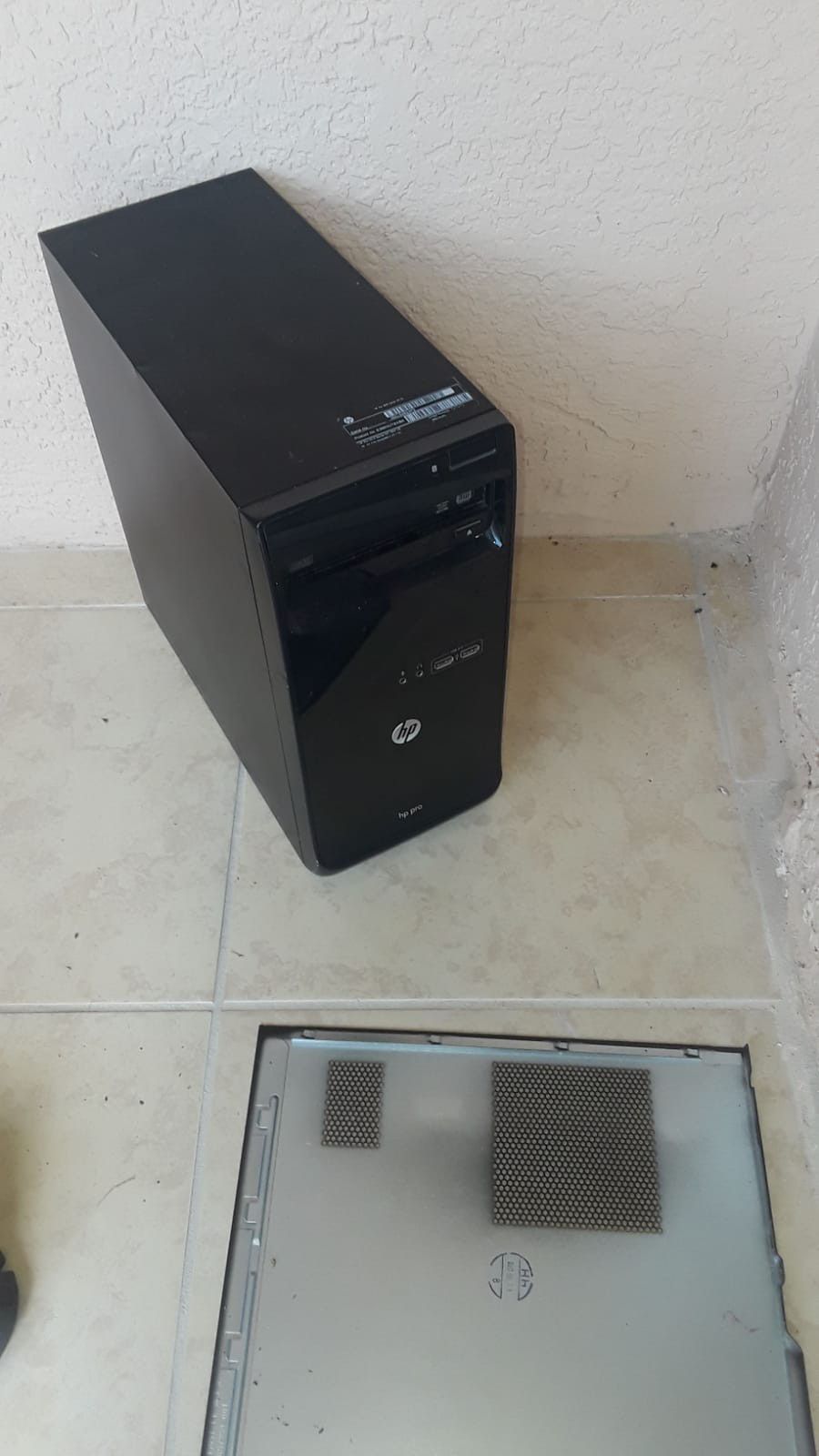 Desktop hp tower need hard drive or for parts
