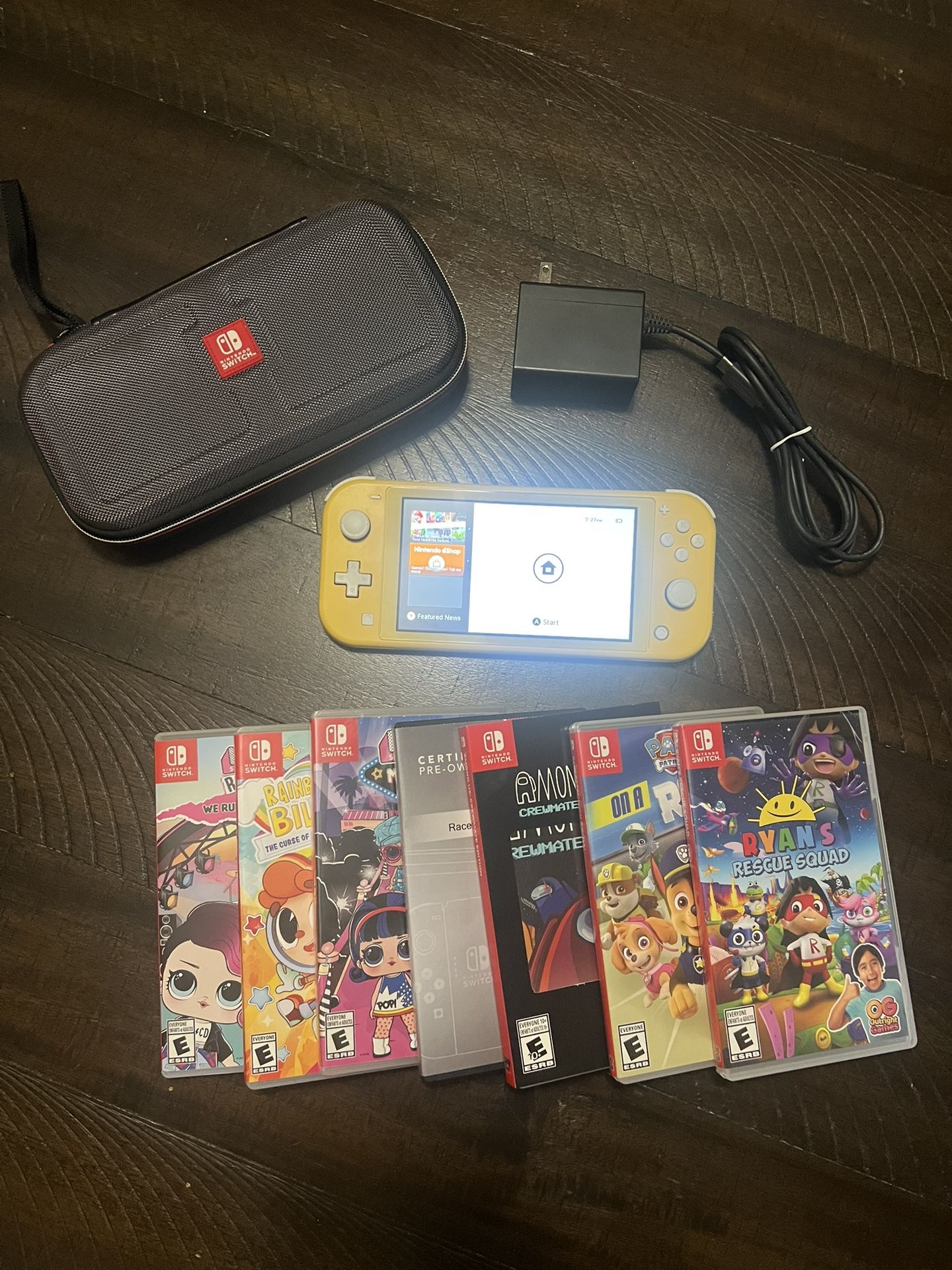 Nintendo Switch Lite Bundle With Games And Carrying Case - Yellow