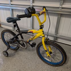 Boys Hot Wheels wheelz bike bicycle with training wheels