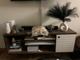 Tv stand