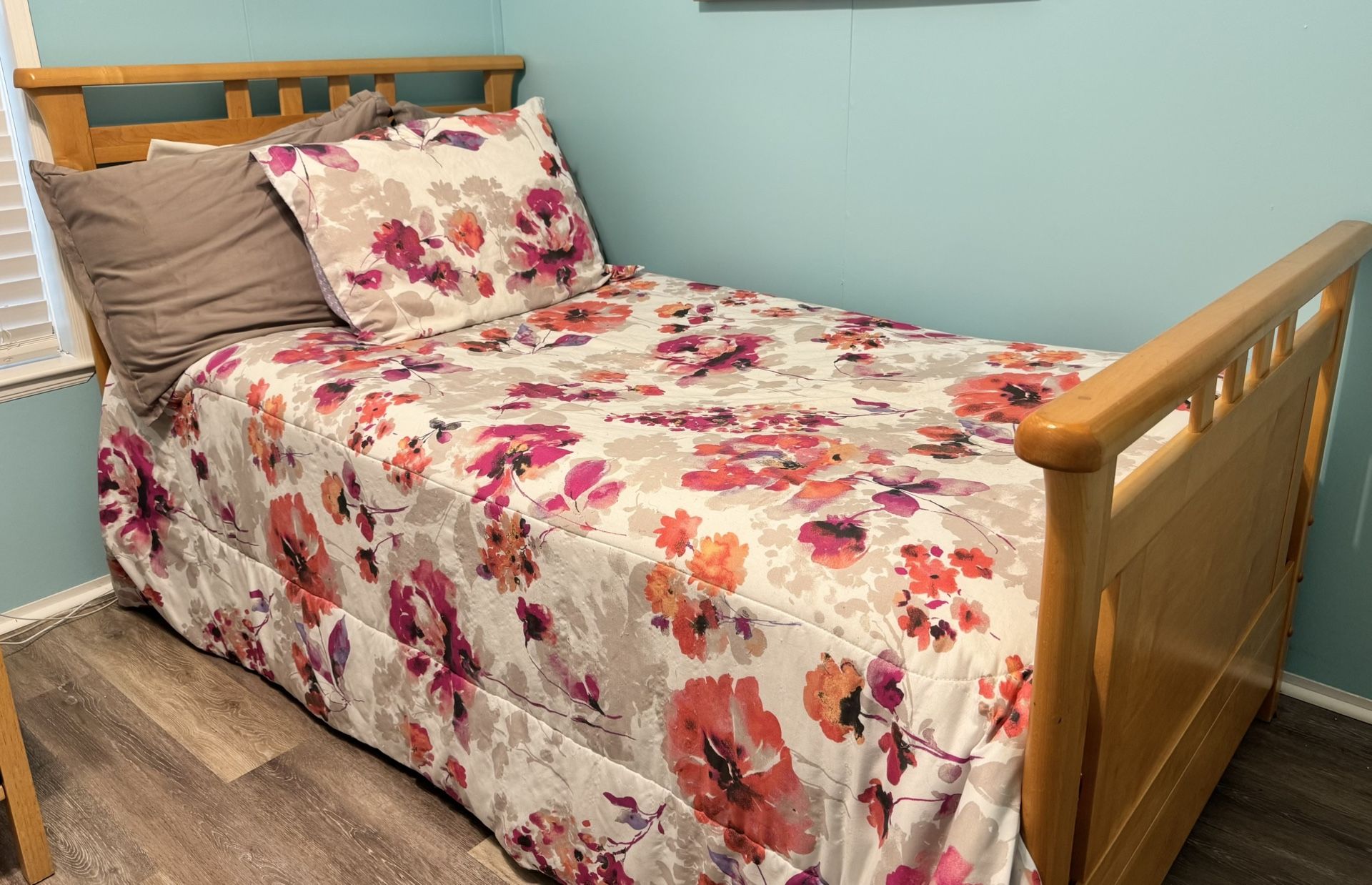 Twin Bed