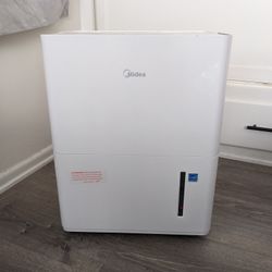 Midea Dehumidifier 22 Pint