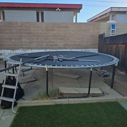 Trampoline