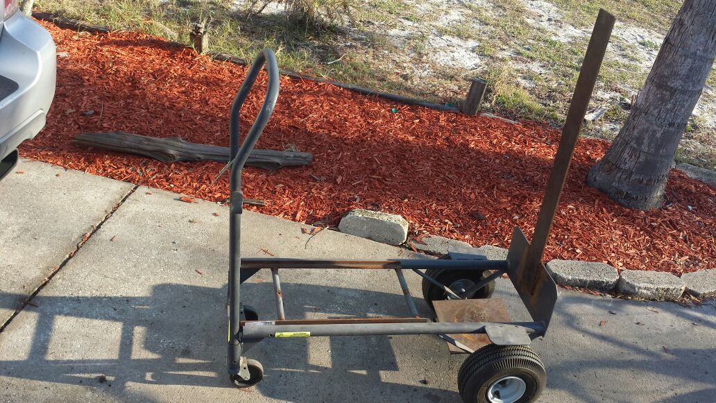 Custom made welding cart!