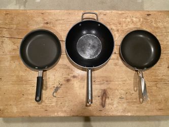 Pans Calphalon and Berg Hoff