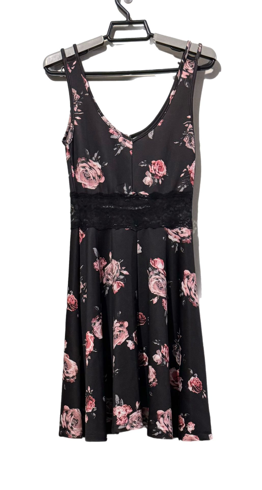 Rue 21 (C) Floral Sundress Sz XS Black Lace Roses Lightweight Pullover GUC