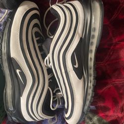 Nike Air Max Size 11