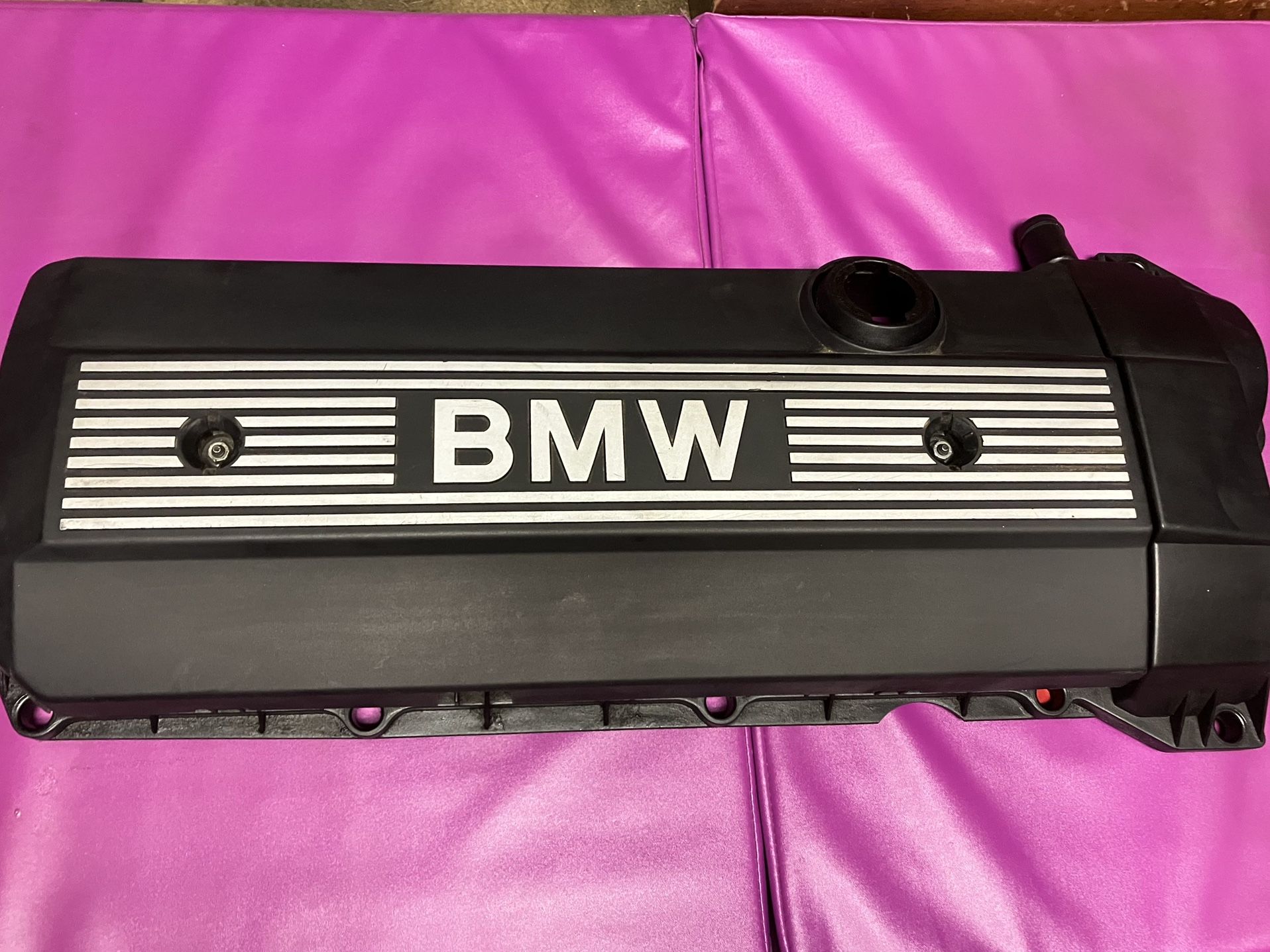 Bmw Valve Cover