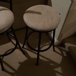 3 Bar Stools Cheap