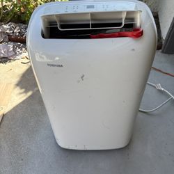 Toshiba Portable 12000 BTU Ac Unit