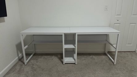 Computer desk