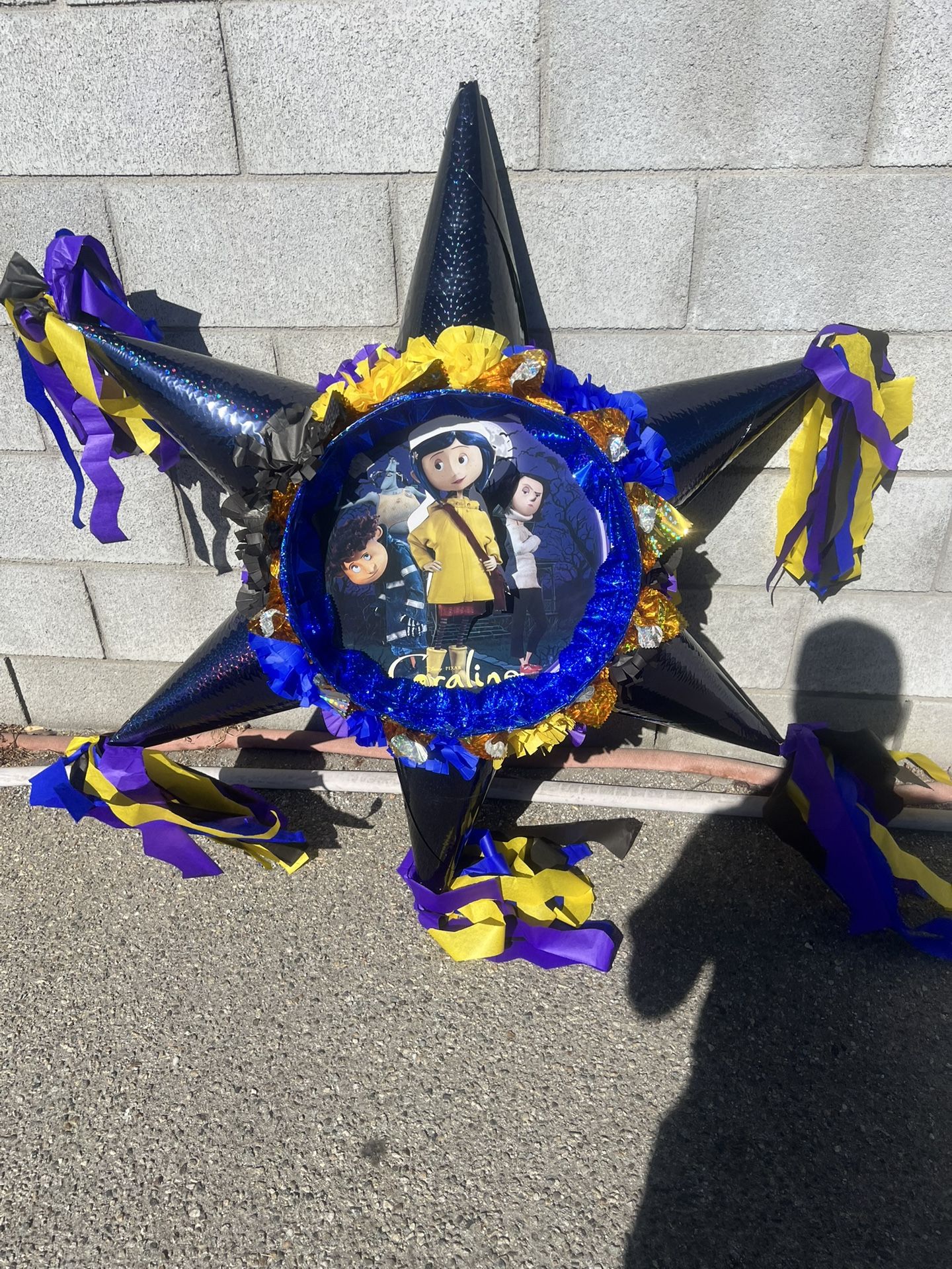 Coraline 3D Star Pinata