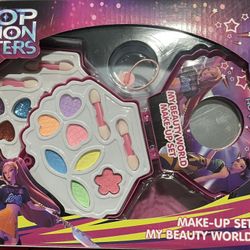 K- POP Demon Hunters Kids Makeup Kit 