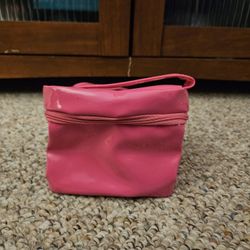 Nail Kit In Pink Case