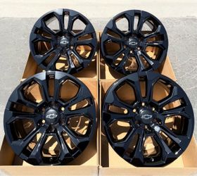 20” Chevy Silverado Tahoe Suburban OEM Wheels Gloss Black