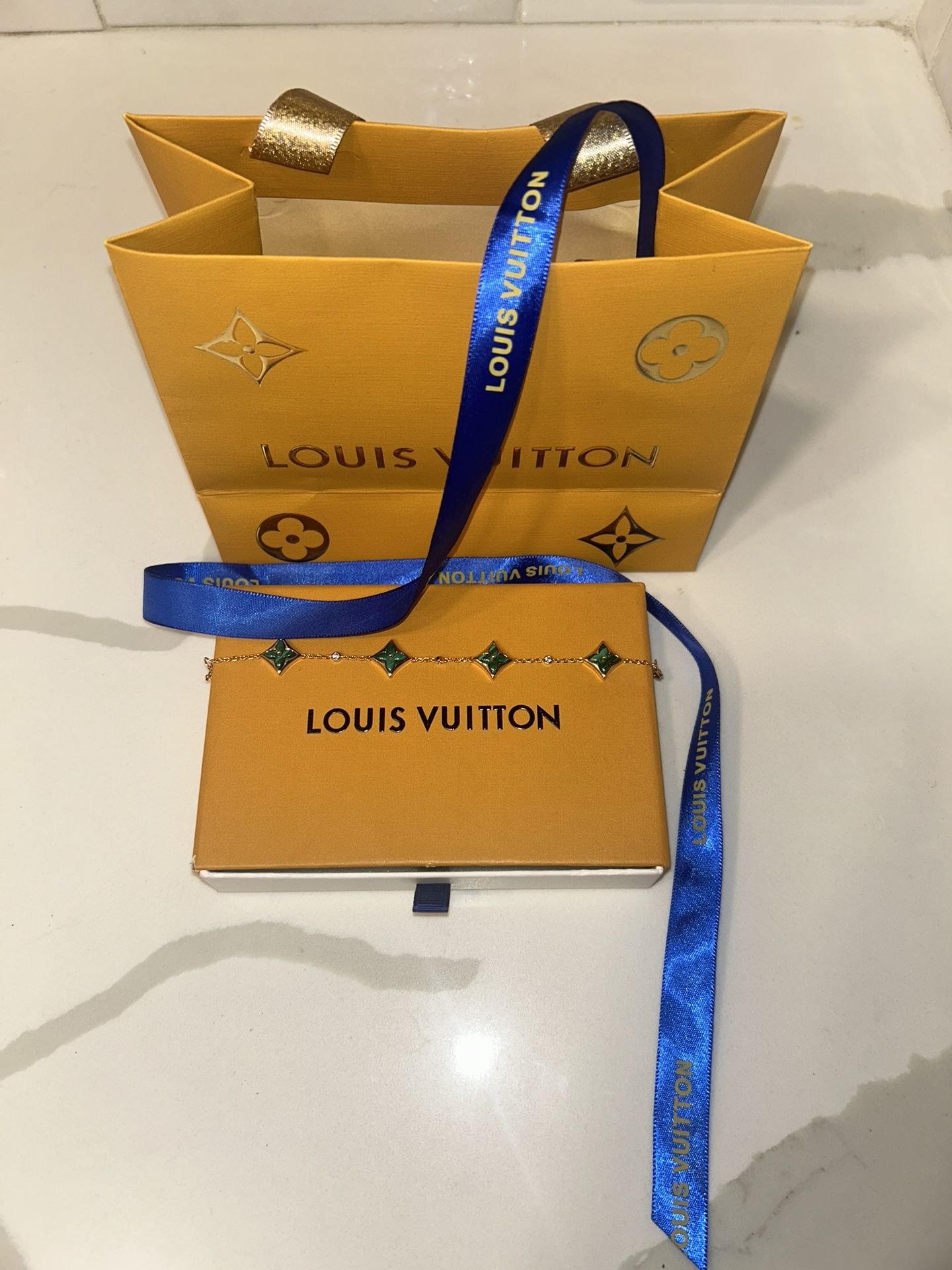 LV-Color Blossom BB Bracelet — Pink Gold Tone, Multi-Motif Design